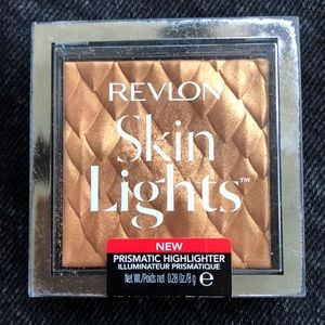 Revlon Skin Lights Prismatic Highlighter
